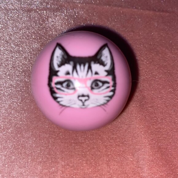 12 Cute lip balms / container Winter themes, Pug dog, cat, owls, Tony Moly lips, - Picture 7 of 14